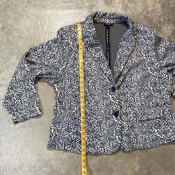 Torrid Blazer Womens 4X White‎ Rose Pockets Shoulder Pads Jacket Single Breasted - Picture 3 of 9